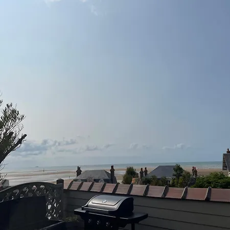 아파트 Familial - 2 Toits Terrasses - Vue - Hyper Centre D'houlgate *