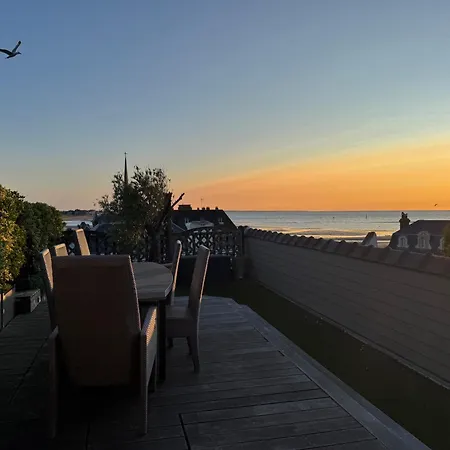 Familial - 2 Toits Terrasses - Vue - Hyper Centre D'houlgate *