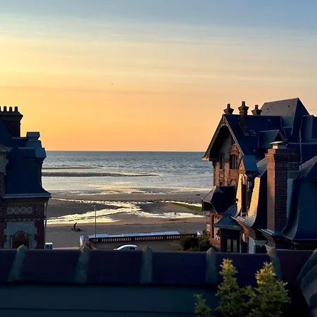 Familial - 2 Toits Terrasses - Vue - Hyper Centre D'houlgate